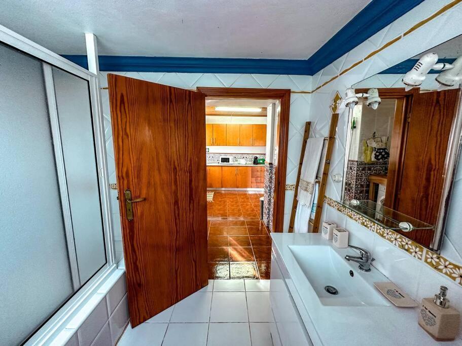 Apartament Luana House Biscoitos  Zewnętrze zdjęcie